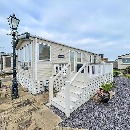 Lovely 6 Berth Caravan With Decking And Wifi In Kent, Ref 47017C Hotel Whitstable Ngoại thất bức ảnh
