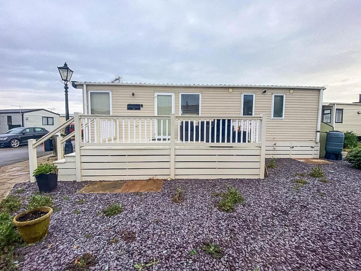Lovely 6 Berth Caravan With Decking And Wifi In Kent, Ref 47017C Hotel Whitstable Ngoại thất bức ảnh
